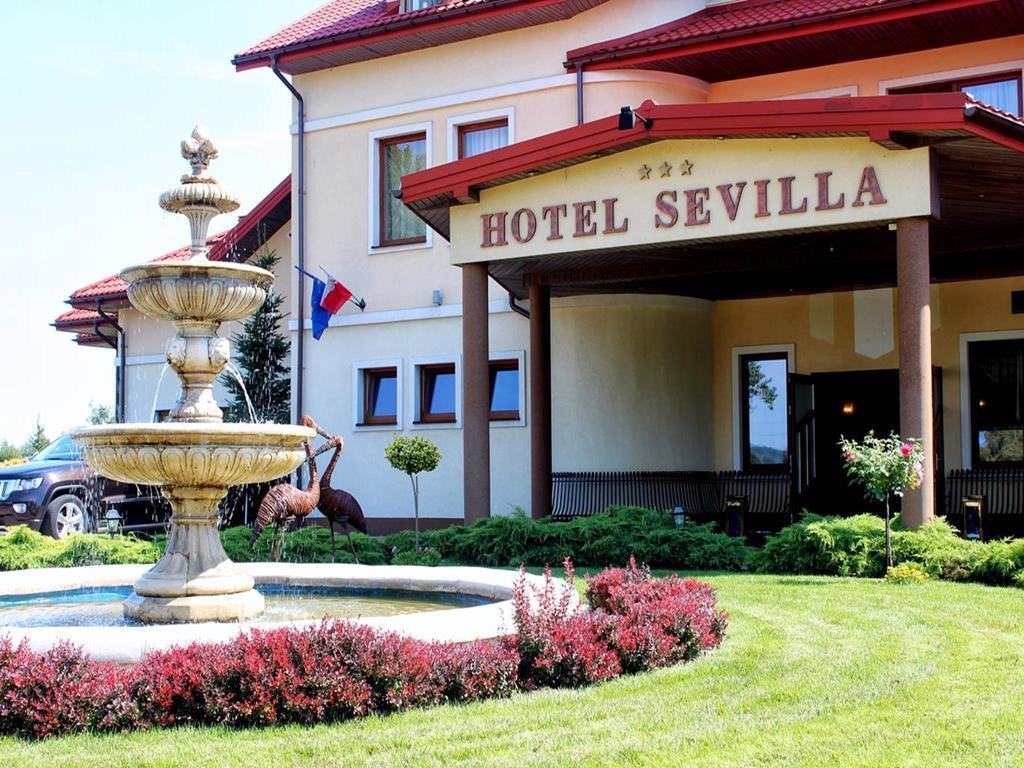 Hotel Sevilla Rawa Mazowiecka Eksteriør billede